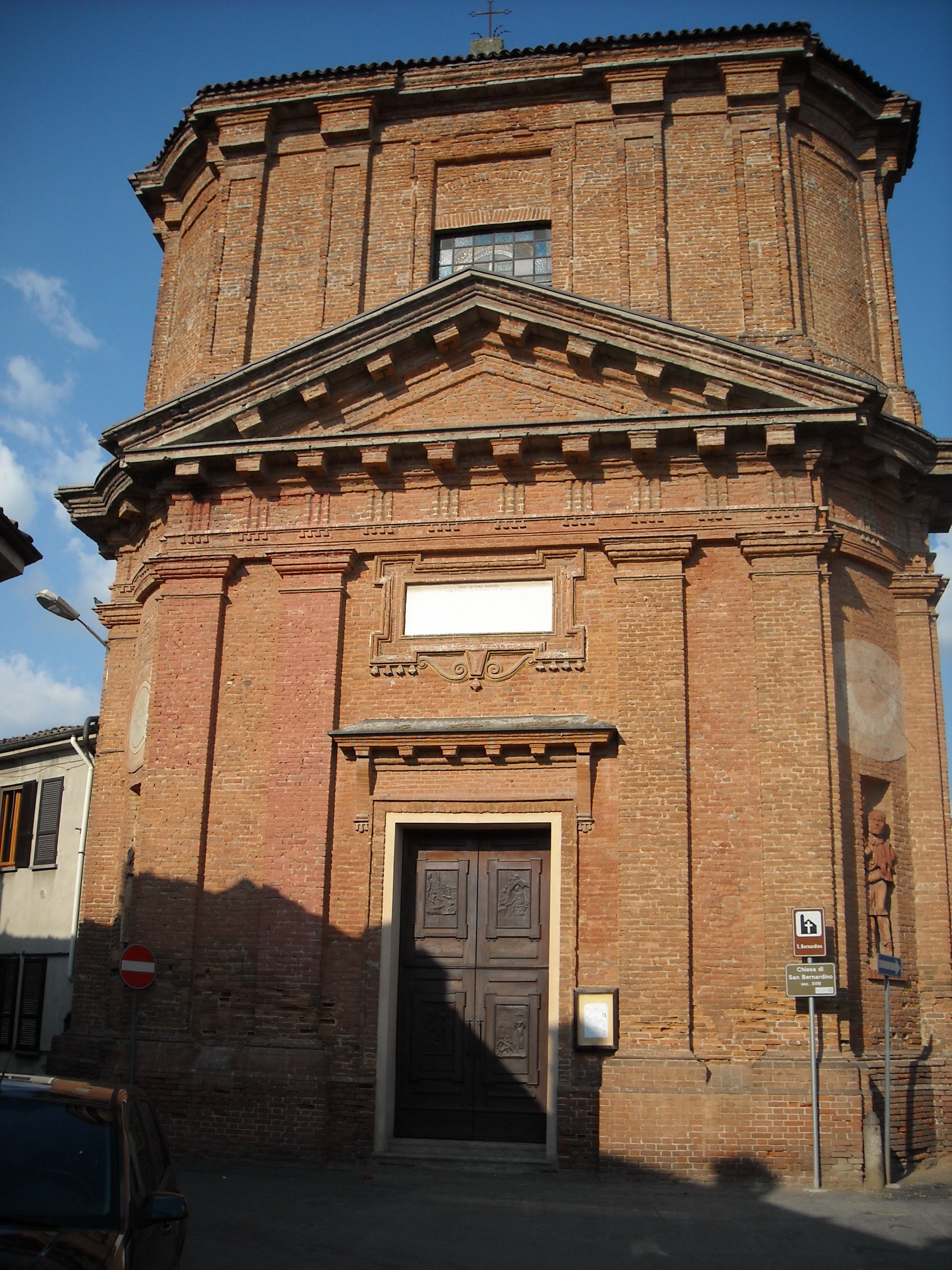 La Chiesa di San Bernardino Sannazzaro de' Burgondi